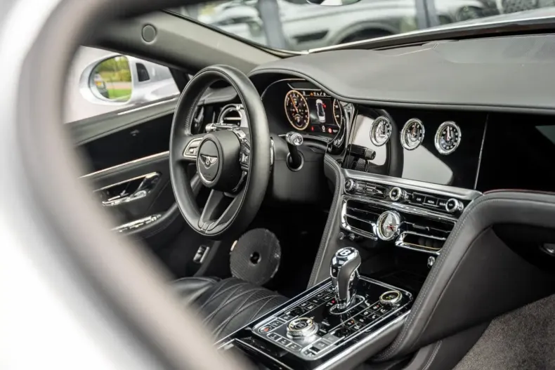 Bentley Flying Spur din 2022 cu 108.513 km - oferta BEN146668 - foto 20