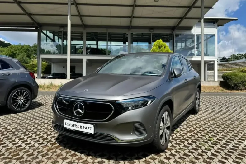 Mercedes-Benz EQA din 2022 cu 32.405 km - oferta MER146670 - foto 1