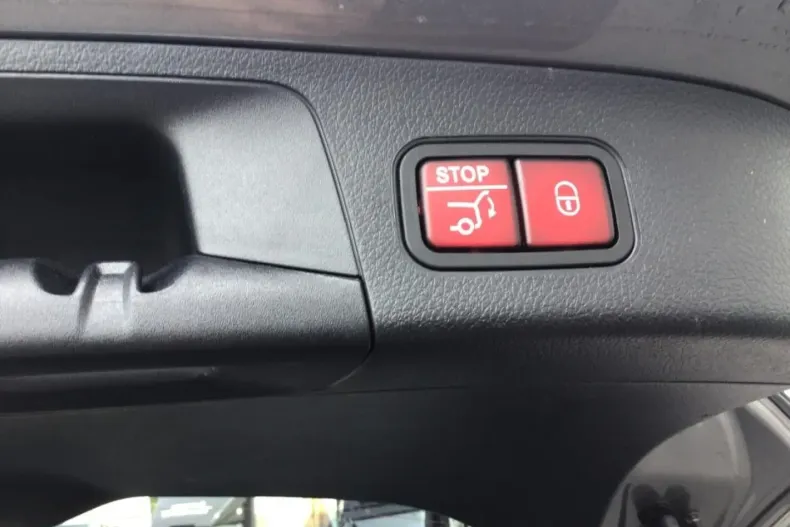 Mercedes-Benz EQA din 2022 cu 19.099 km - oferta MER146671 - foto 10