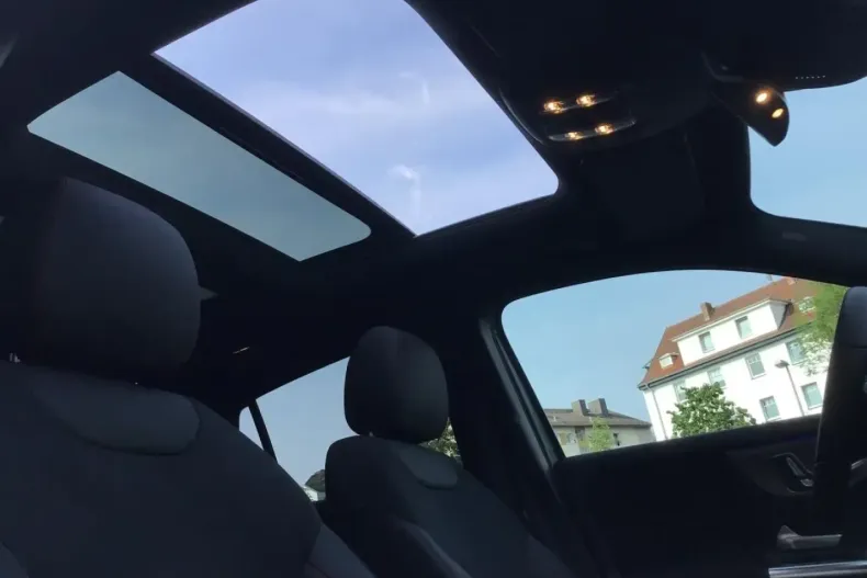 Mercedes-Benz EQA din 2022 cu 19.099 km - oferta MER146671 - foto 13