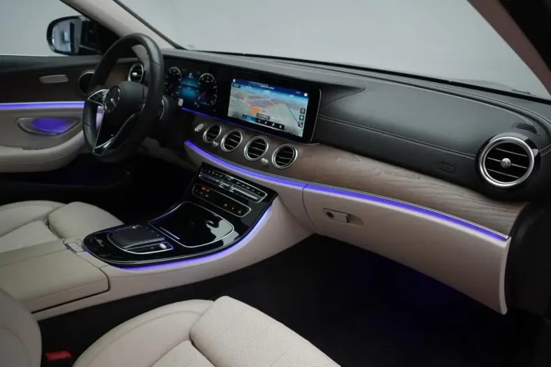 Mercedes-Benz E 300 din 2022 cu 68.000 km - oferta MER146672 - foto 6