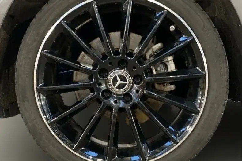 Mercedes-Benz CLA 250 din 2022 cu 43.000 km - oferta MER146676 - foto 18