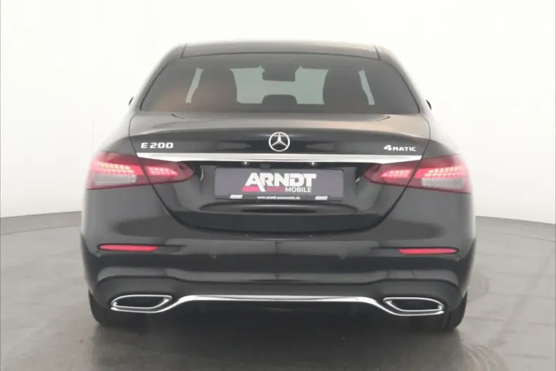 Mercedes-Benz E 200 din 2023 cu 35.990 km - oferta MER146677 - foto 5