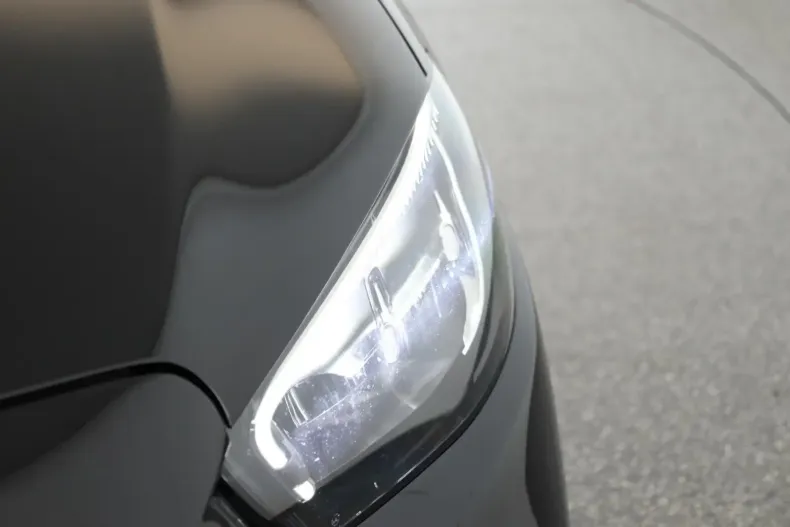 Mercedes-Benz E 200 din 2023 cu 35.990 km - oferta MER146677 - foto 6