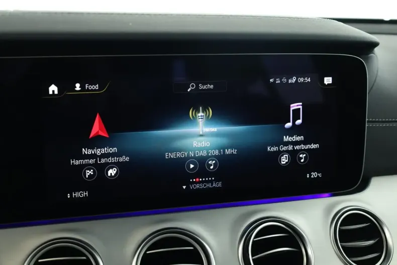 Mercedes-Benz E 200 din 2023 cu 35.990 km - oferta MER146677 - foto 12