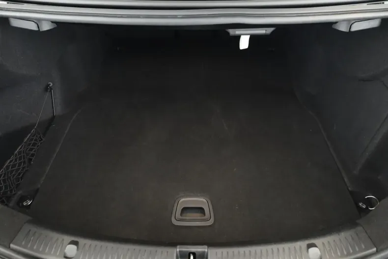 Mercedes-Benz E 200 din 2023 cu 35.990 km - oferta MER146677 - foto 20