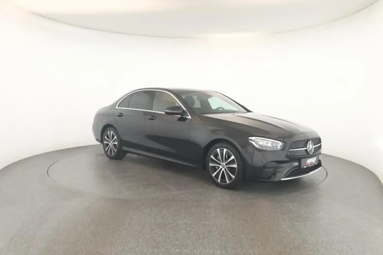 Mercedes-Benz E 200 din 2023 cu 35.990 km - oferta MER146677 - foto 24