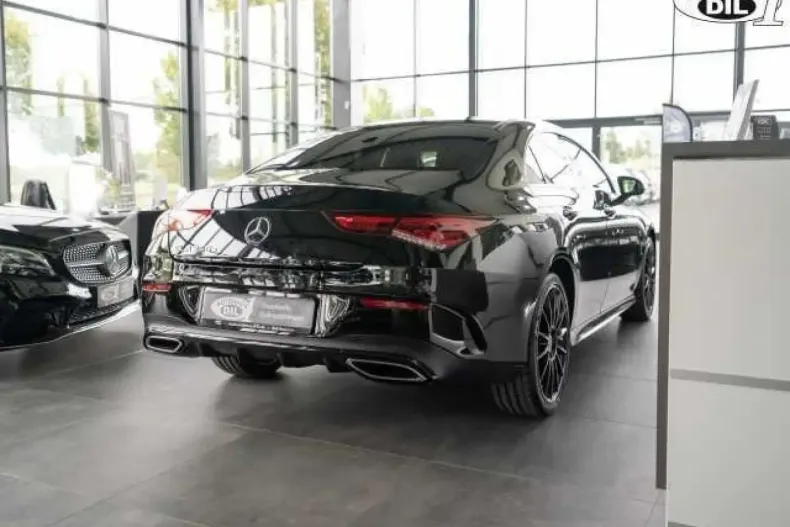 Mercedes-Benz CLA 250 din 2022 cu 85.000 km - oferta MER146678 - foto 3