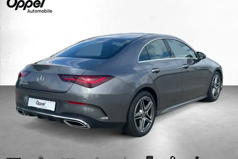 Mercedes-Benz CLA 180 din 2024 cu 18.786 km - oferta MER146679 - foto 2