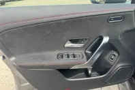 Mercedes-Benz CLA 180 din 2024 cu 18.786 km - oferta MER146679 - foto 13