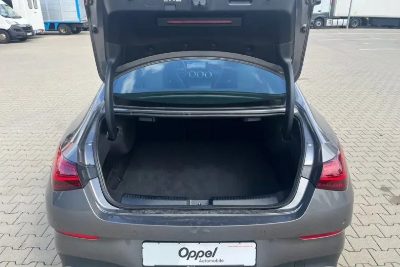 Mercedes-Benz CLA 180 din 2024 cu 18.786 km - oferta MER146679 - foto 15