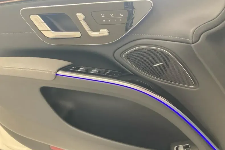 Mercedes-Benz EQS din 2023 cu 50.603 km - oferta MER146685 - foto 15