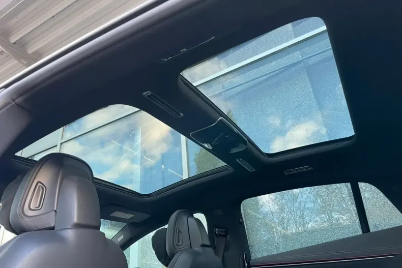 Mercedes-Benz EQS din 2022 cu 55.300 km - oferta MER146686 - foto 8