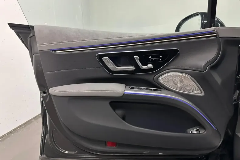 Mercedes-Benz EQS din 2022 cu 63.700 km - oferta MER146687 - foto 8