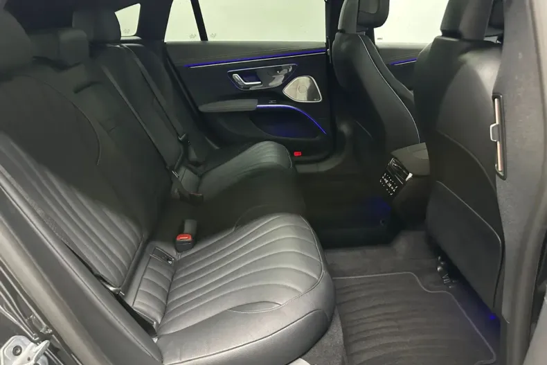 Mercedes-Benz EQS din 2022 cu 63.700 km - oferta MER146687 - foto 24