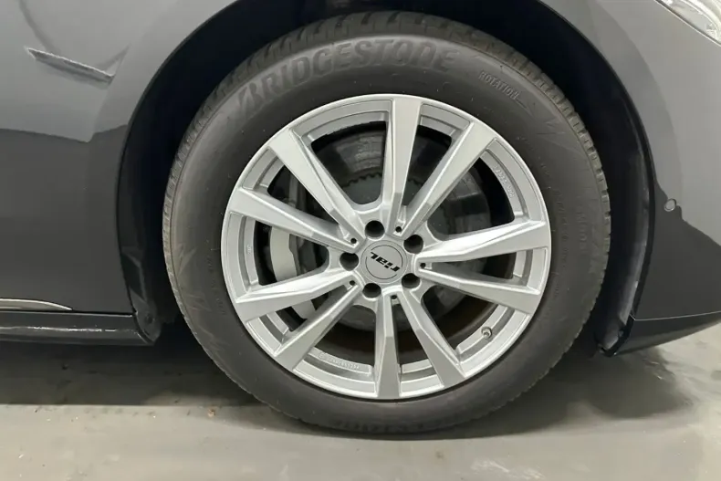 Mercedes-Benz EQS din 2022 cu 63.700 km - oferta MER146687 - foto 26