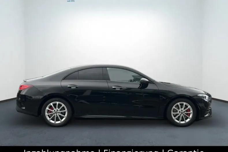 Mercedes-Benz CLA 250 din 2022 cu 20.000 km - oferta MER146690 - foto 8