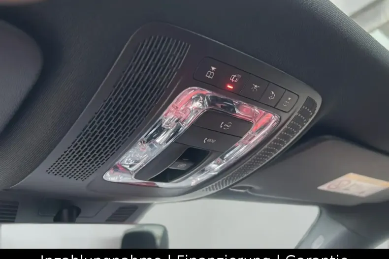 Mercedes-Benz CLA 250 din 2022 cu 20.000 km - oferta MER146690 - foto 17