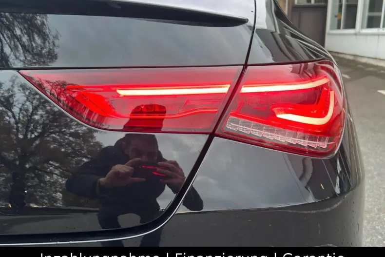 Mercedes-Benz CLA 250 din 2022 cu 20.000 km - oferta MER146690 - foto 28