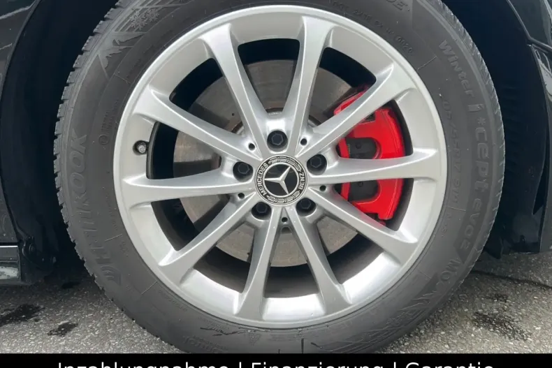 Mercedes-Benz CLA 250 din 2022 cu 20.000 km - oferta MER146690 - foto 29