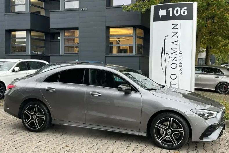 Mercedes-Benz CLA 250 din 2024 cu 14.912 km - oferta MER146691 - foto 2