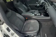 Mercedes-Benz CLA 250 din 2022 cu 50.000 km - oferta MER146692 - foto 19