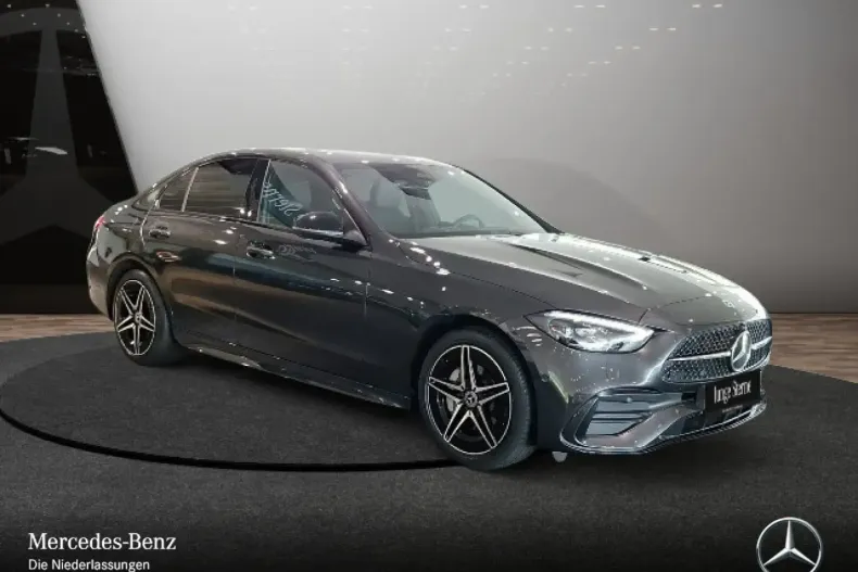 Mercedes-Benz C 300 din 2022 cu 55.788 km - oferta MER146696 - foto 1