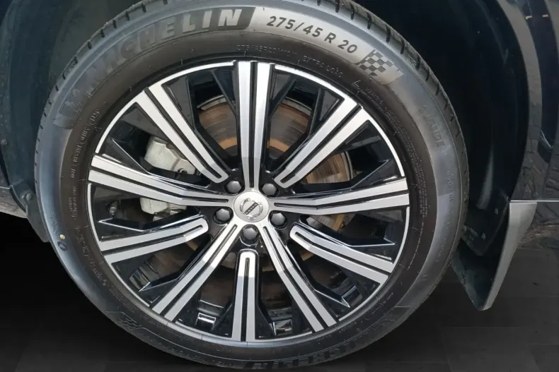 Volvo XC90 din 2024 cu 5.900 km - oferta VOL146706 - foto 15