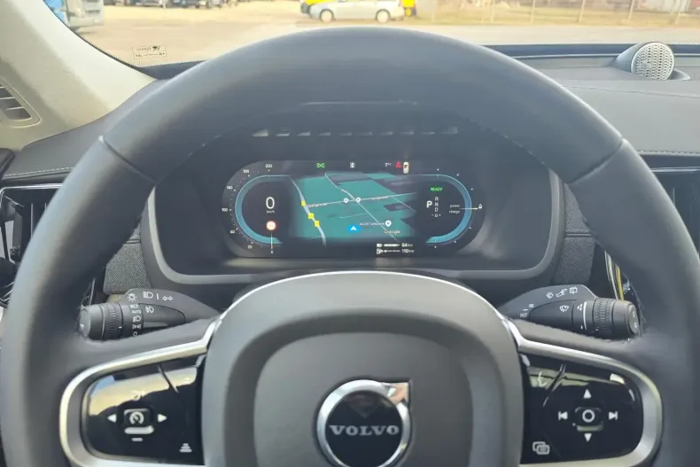 Volvo XC90 din 2025 cu 30.000 km - oferta VOL146710 - foto 23