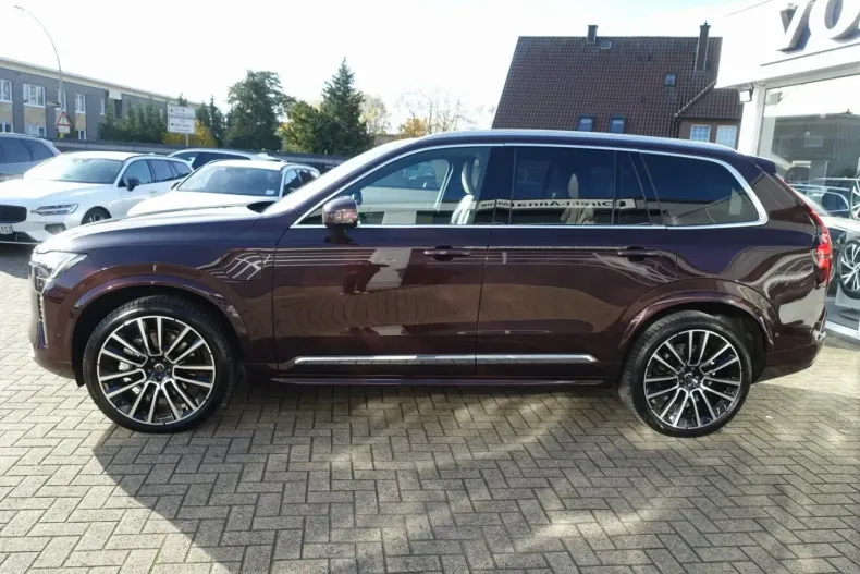 Volvo XC90 din 2024 cu 15.200 km - oferta VOL146711 - foto 6