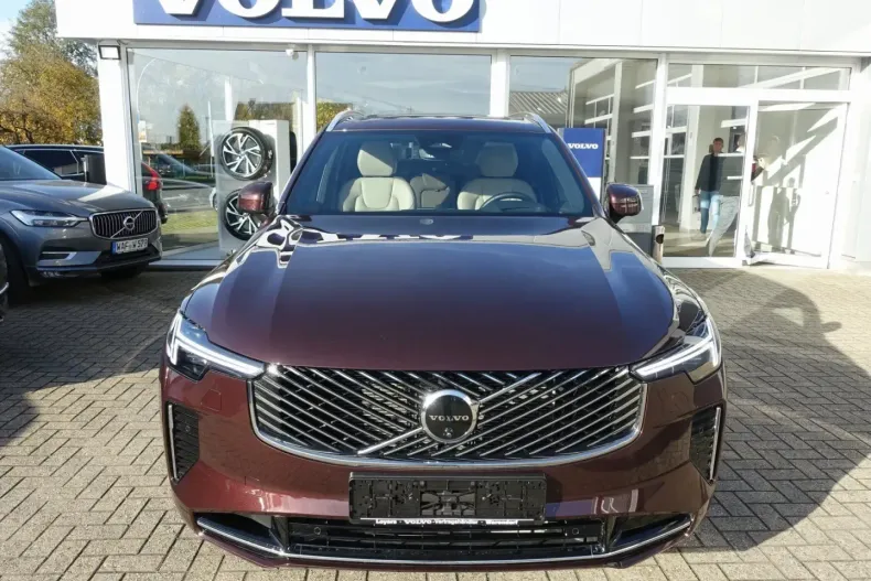 Volvo XC90 din 2024 cu 15.200 km - oferta VOL146711 - foto 7