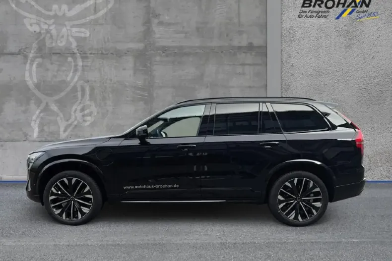 Volvo XC90 din 2024 cu 11.500 km - oferta VOL146712 - foto 2