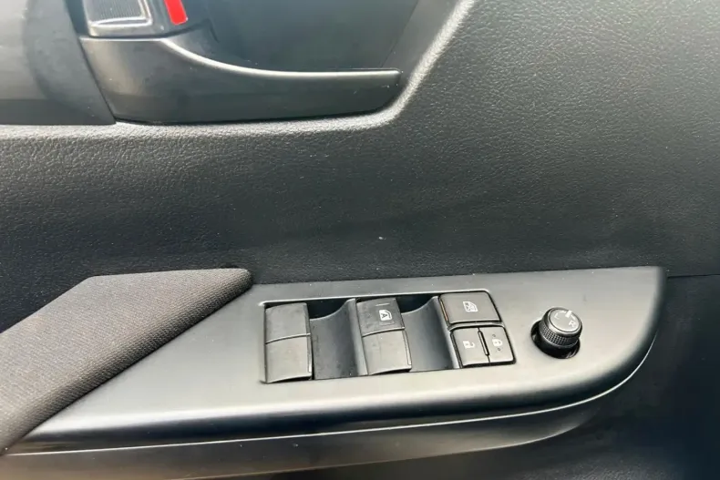 Toyota Hilux din 2020 cu 46.000 km - oferta TOY146720 - foto 17