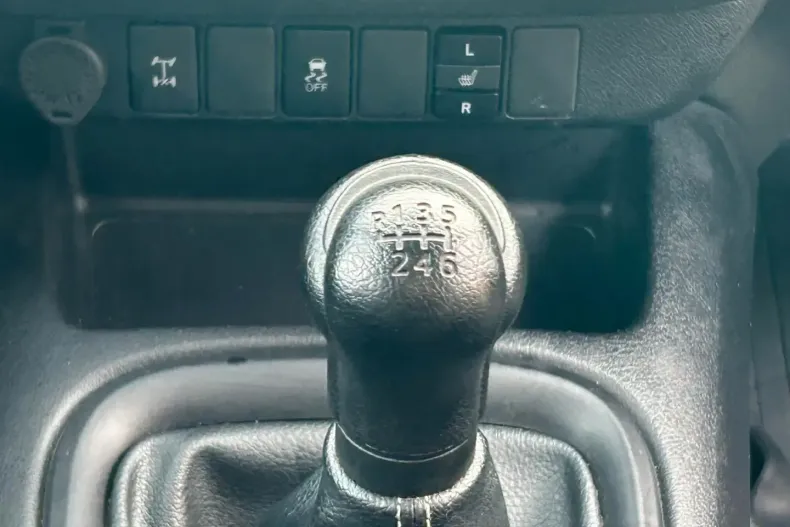 Toyota Hilux din 2020 cu 46.000 km - oferta TOY146720 - foto 22