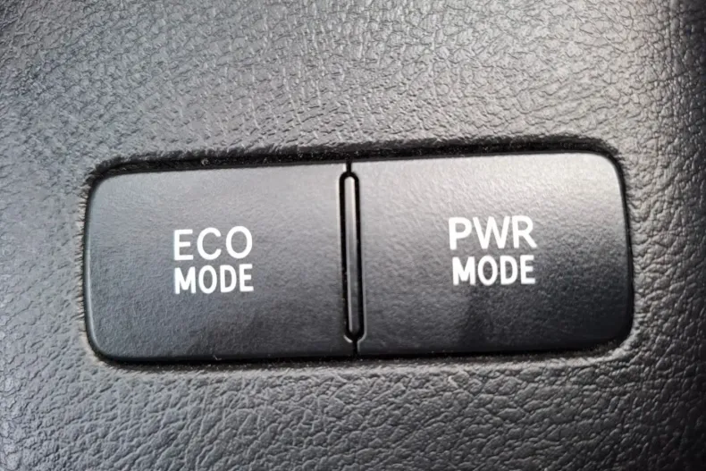 Toyota Hilux din 2020 cu 46.000 km - oferta TOY146720 - foto 26