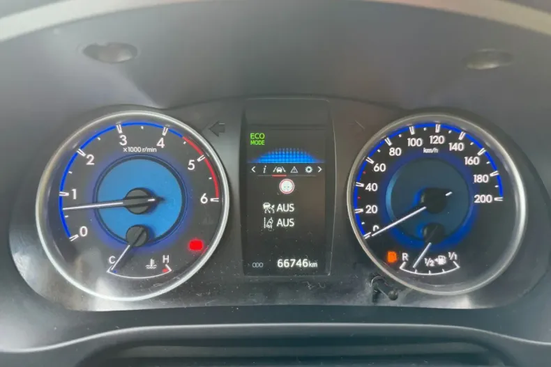 Toyota Hilux din 2020 cu 66.000 km - oferta TOY146721 - foto 19