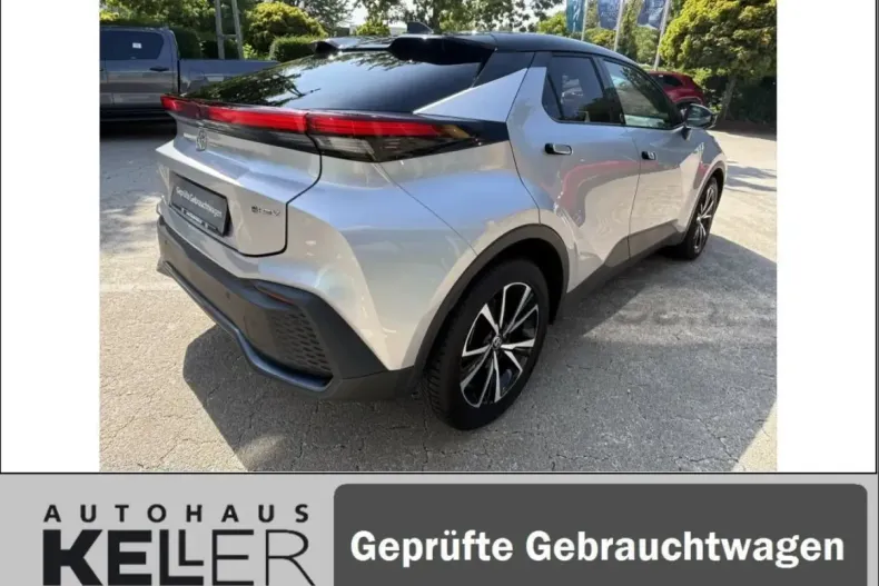 Toyota C-HR din 2024 cu 12.000 km - oferta TOY146727 - foto 4