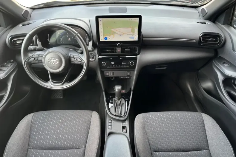 Toyota Yaris Cross din 2024 cu 9.500 km - oferta TOY146729 - foto 12