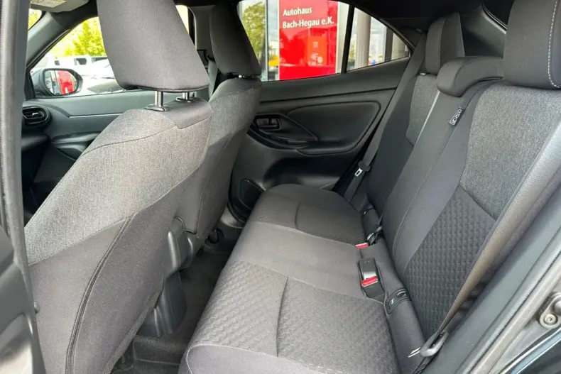 Toyota Yaris Cross din 2024 cu 9.500 km - oferta TOY146729 - foto 15