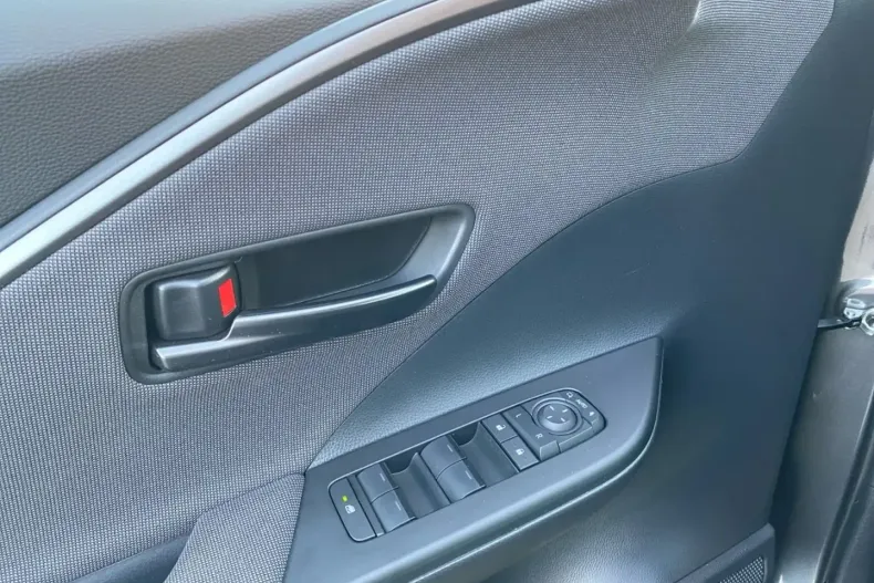 Toyota C-HR din 2024 cu 15.004 km - oferta TOY146730 - foto 23