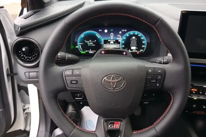 Toyota C-HR din 2024 cu 13.296 km - oferta TOY146732 - foto 12