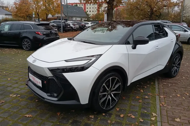 Toyota C-HR din 2024 cu 13.296 km - oferta TOY146732 - foto 21