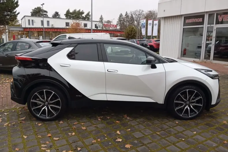 Toyota C-HR din 2024 cu 13.296 km - oferta TOY146732 - foto 23