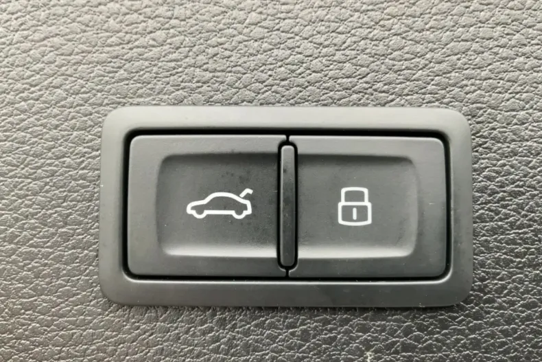 Audi Q5 din 2024 cu 29.195 km - oferta AUD146739 - foto 14