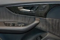 Audi Q7 din 2021 cu 37.614 km - oferta AUD146742 - foto 8