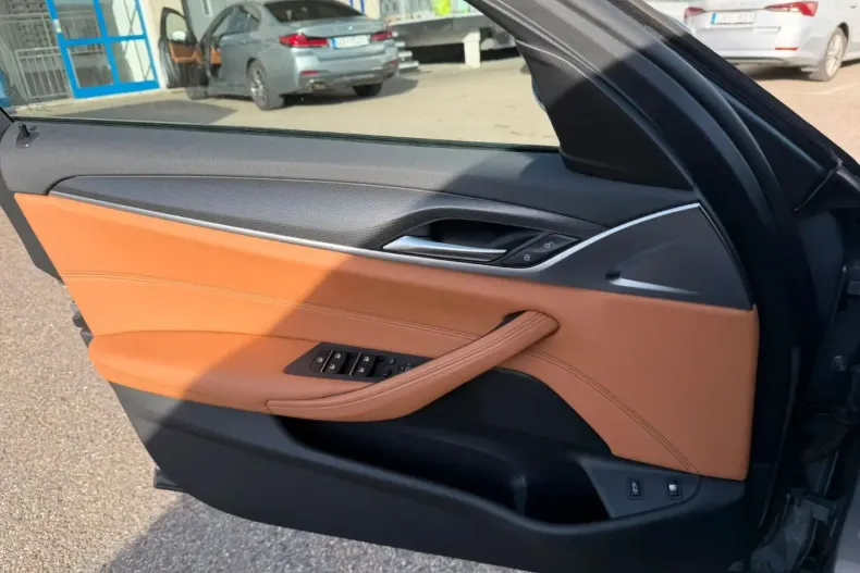 BMW 530 din 2022 cu 70.000 km - oferta BMW146743 - foto 24