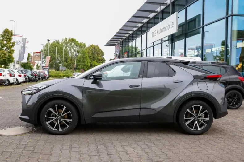 Toyota C-HR din 2024 cu 25.897 km - oferta TOY146748 - foto 4