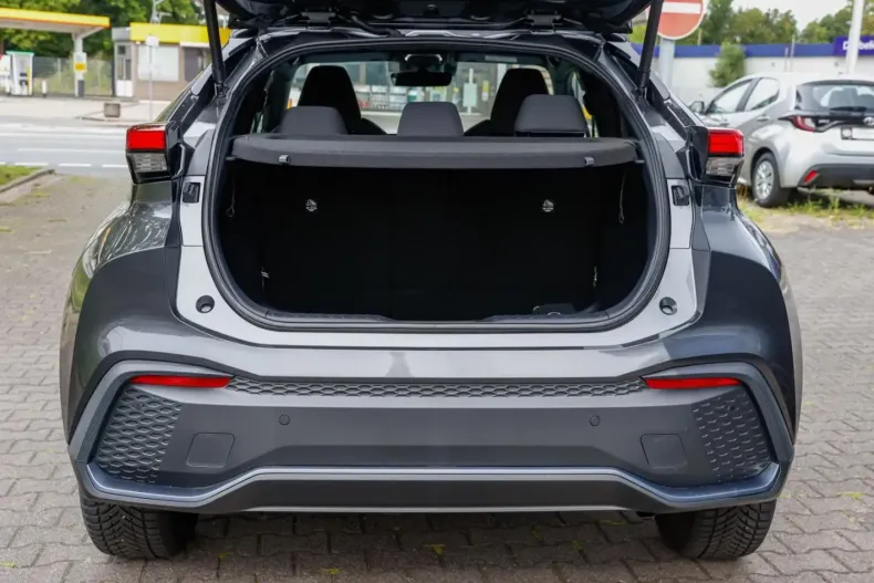 Toyota C-HR din 2024 cu 25.897 km - oferta TOY146748 - foto 6