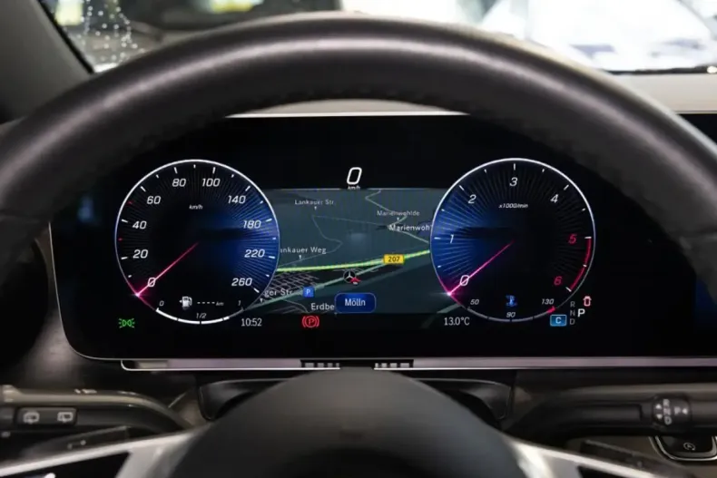 Mercedes-Benz V 300 din 2024 cu 18.500 km - oferta MER146751 - foto 9