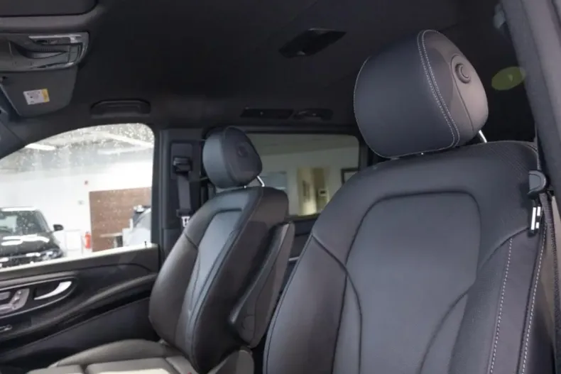 Mercedes-Benz V 300 din 2024 cu 18.500 km - oferta MER146751 - foto 21